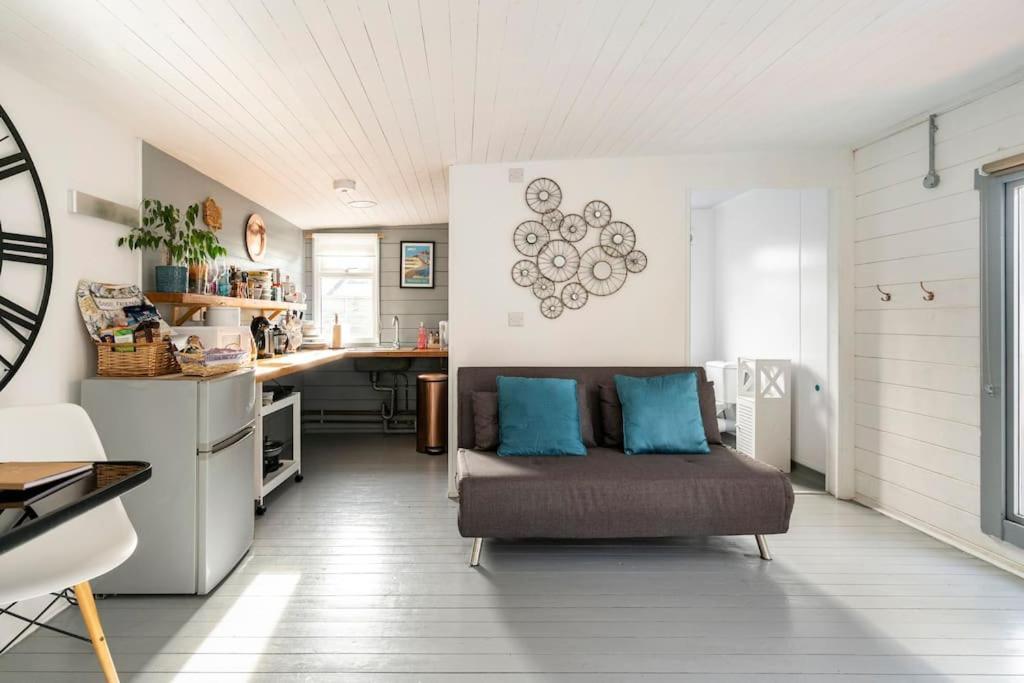 The At The Apartamento Seasalter