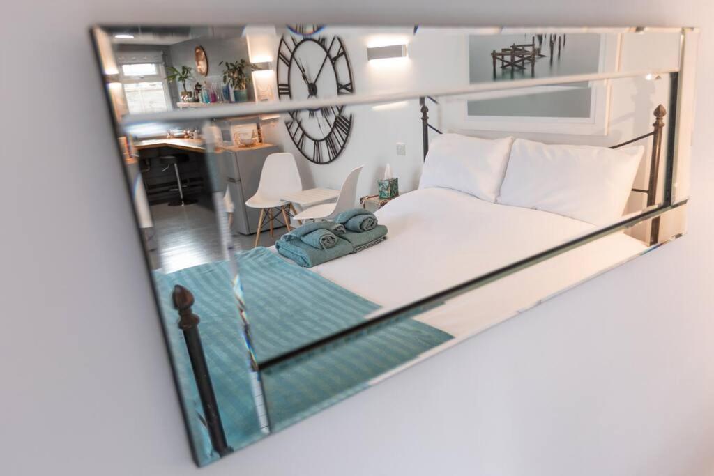 The At The Apartamento
